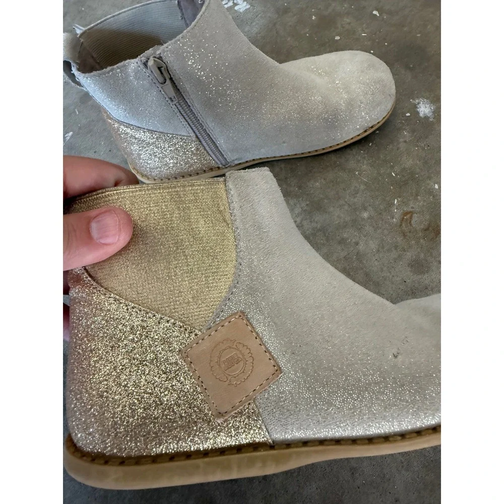 Livie & Luca Girls Champagne Gold Glitter Metallic Suede Ankle Boots Size 3